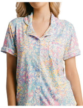 Cargar imagen en el visor de la galería, ANIMAL PRINT PANTALON MANGA CORTA
